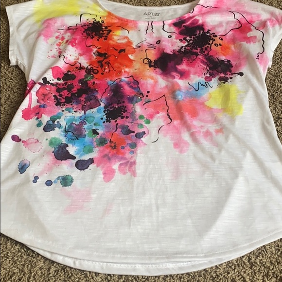 Apt. 9 women’s PL floral design tee - Picture 4 of 4